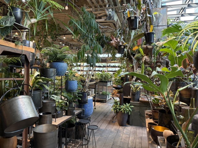 garage店内